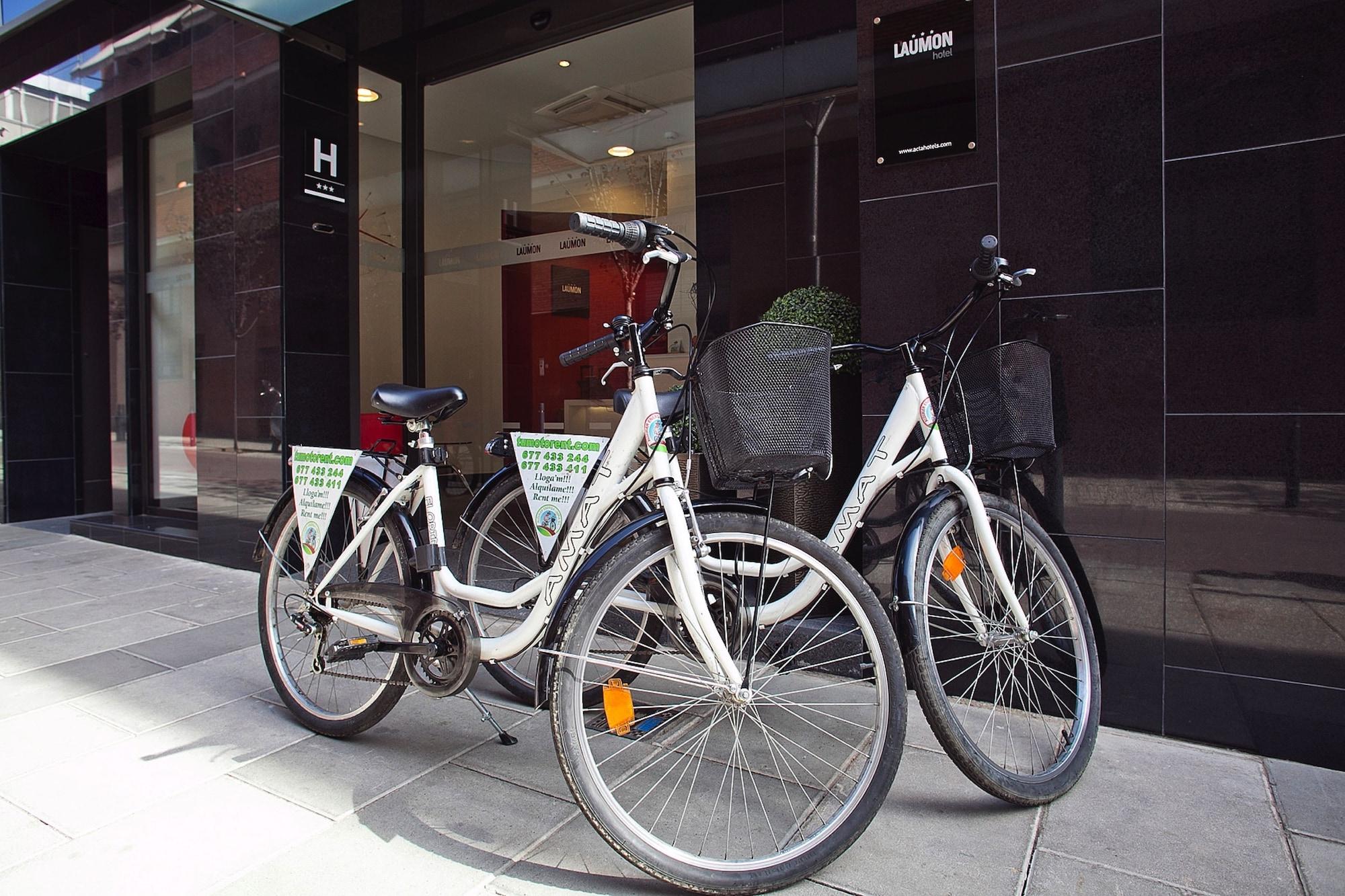 Varios Hotel Acta Laumon