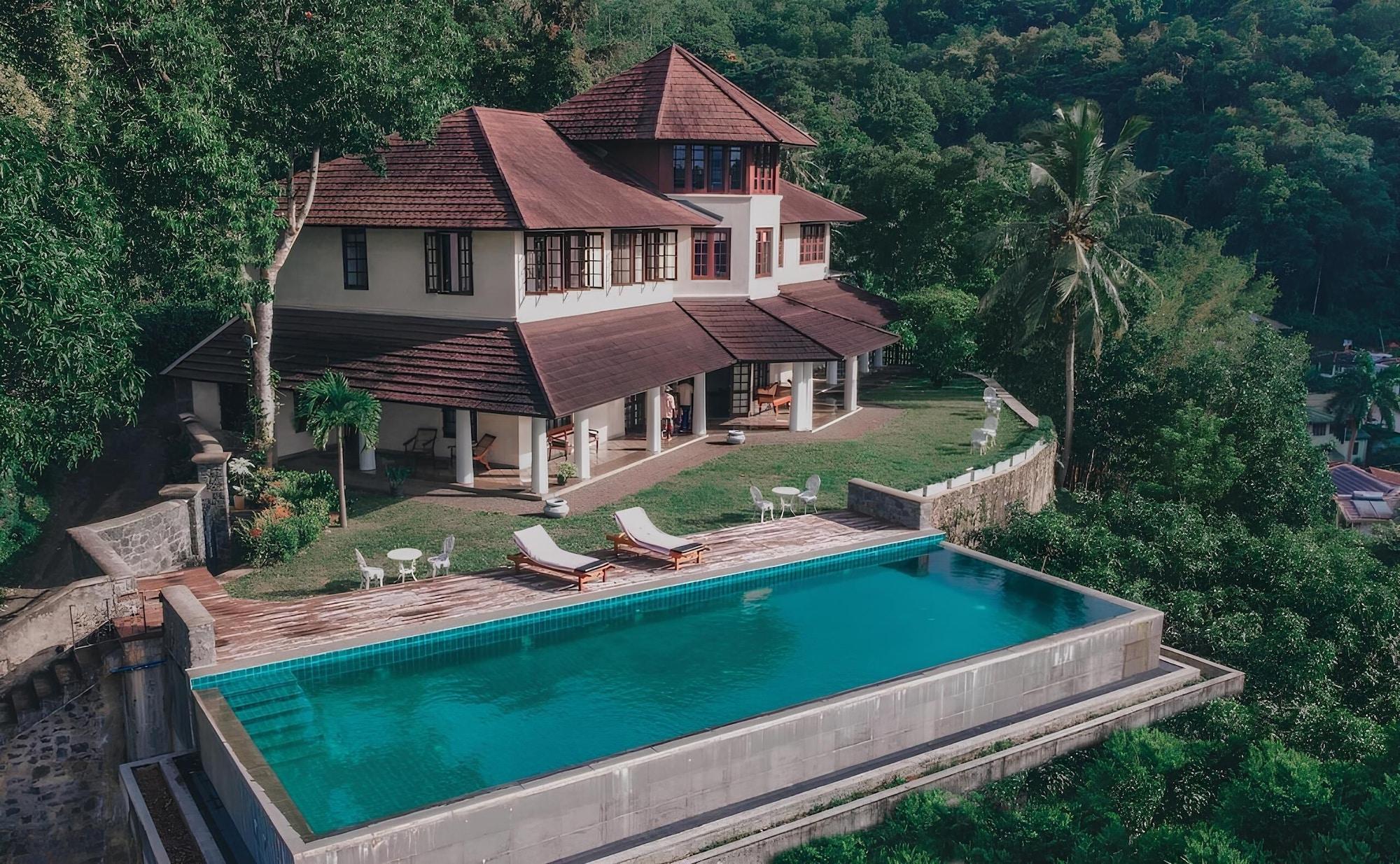 Varios Coffee Bungalow Kandy