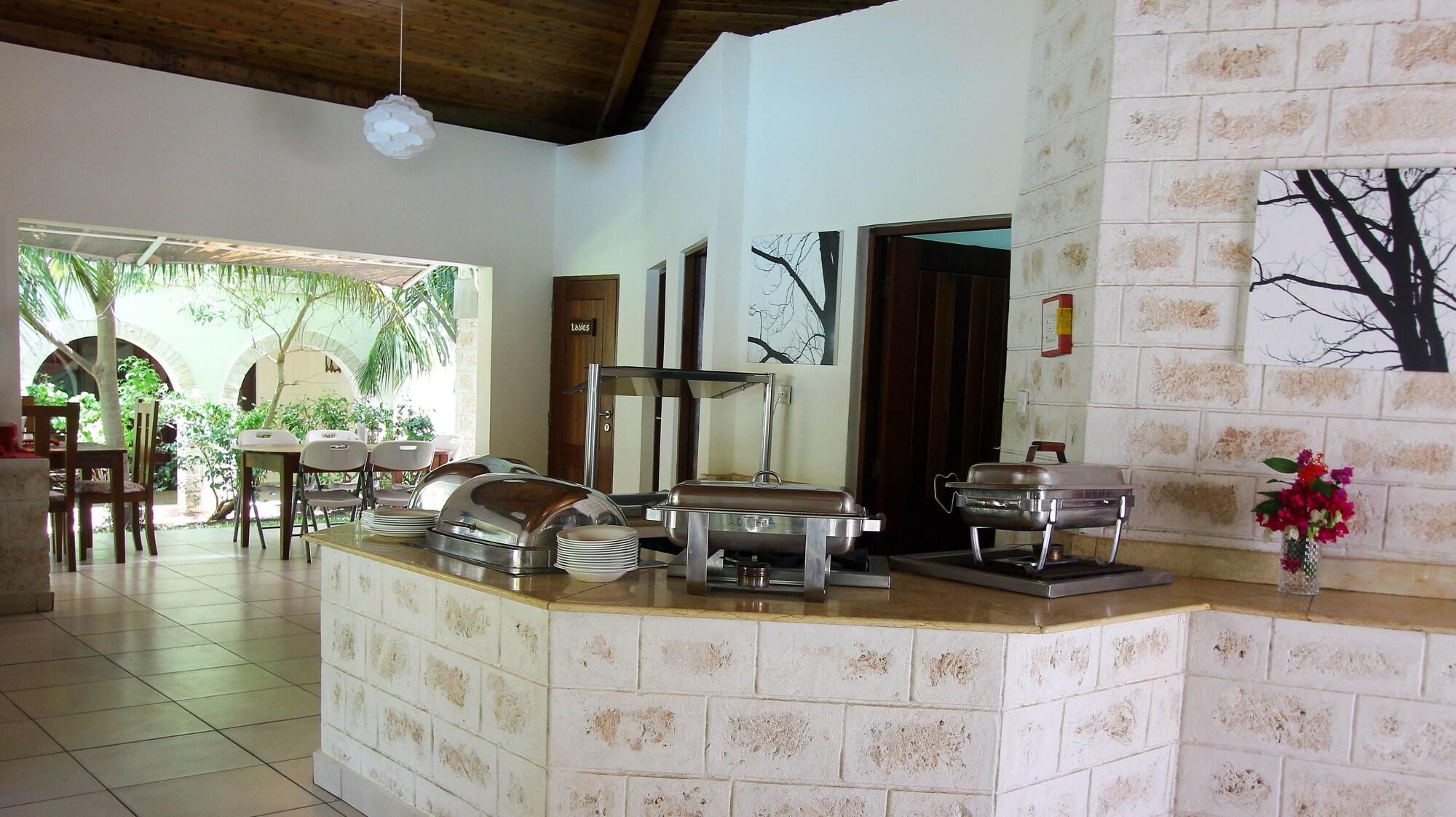 Restaurant Lotfa Resort Diani