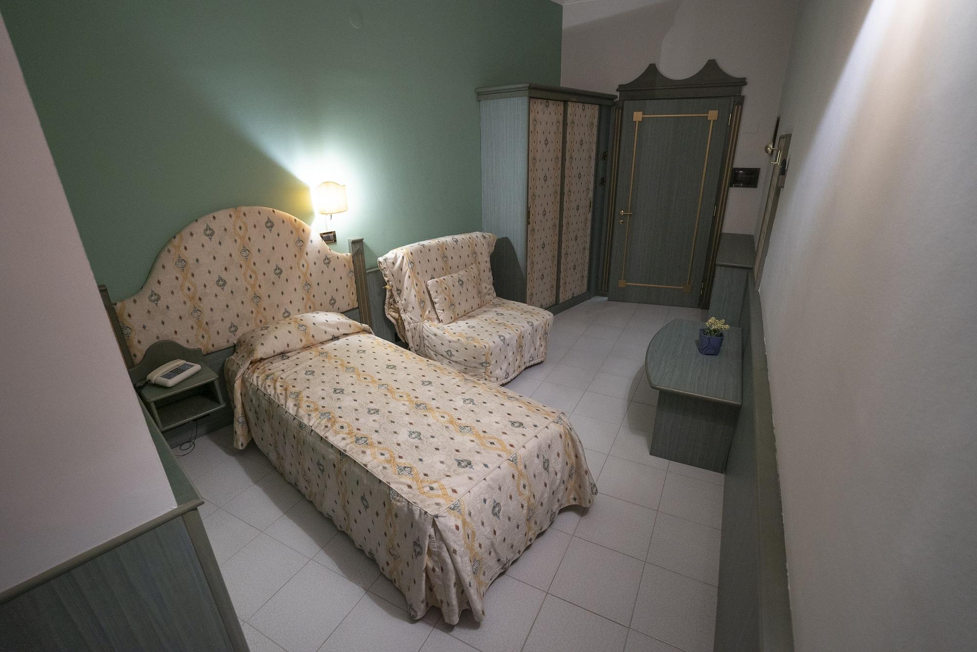 Habitación Kristall Palace Hotel