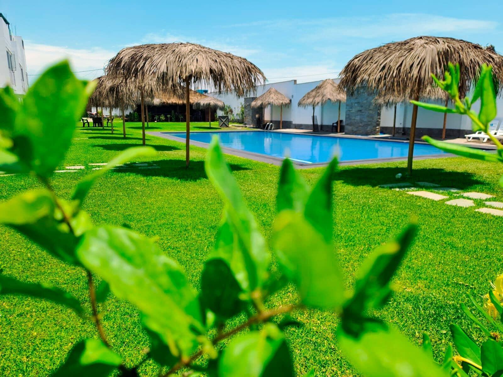 Vista Piscina HOTEL KENDARI
