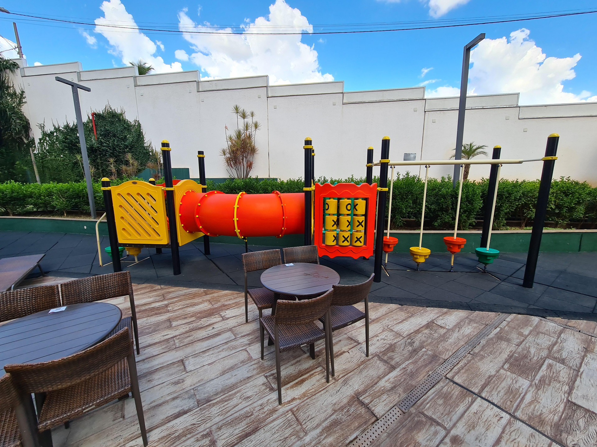 Área de juegos para niños Hospede-se colado ao Thermas dos Laranjais, no Olímpia Park Resort
