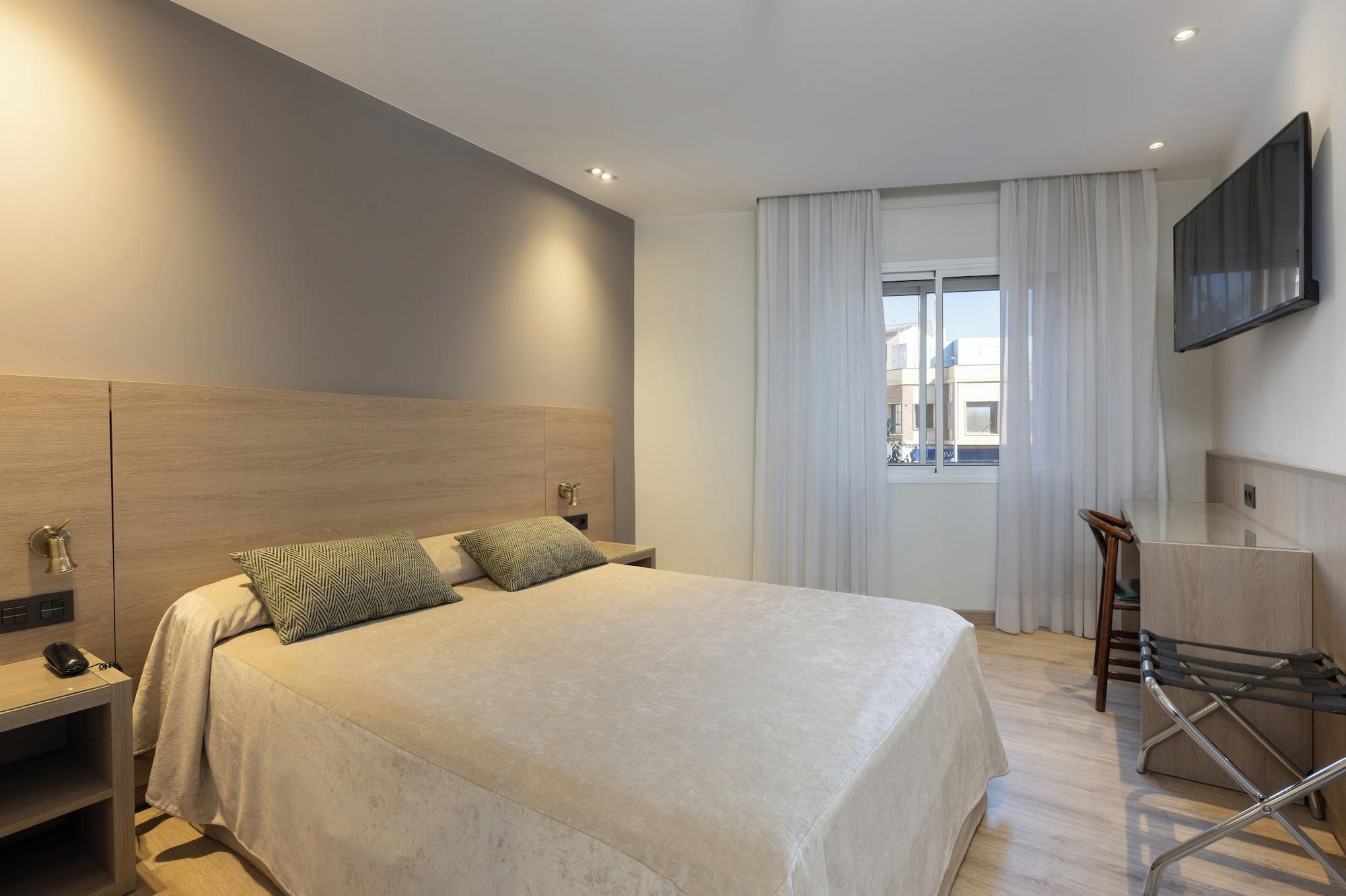 Varios Casanova Hotel
