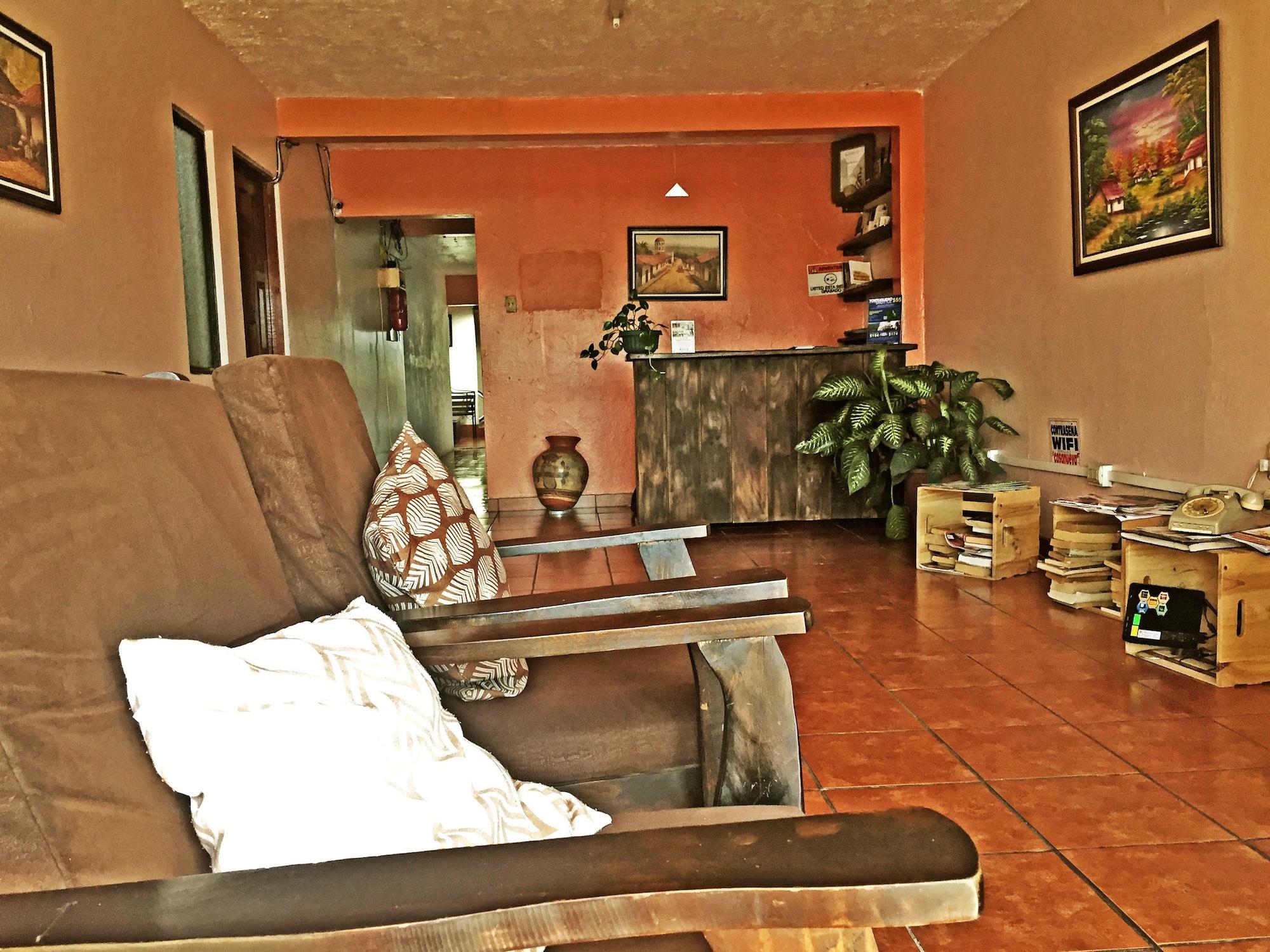 Varios Hostel Trotamundos