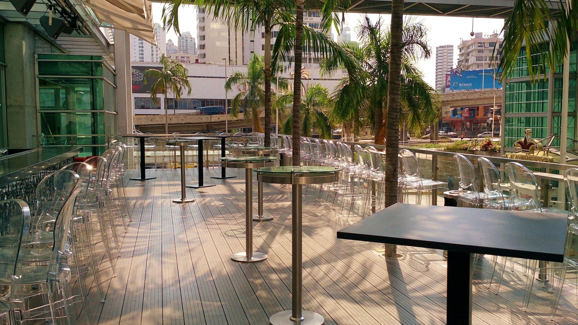 Restaurant Decapolis Hotel Panama City