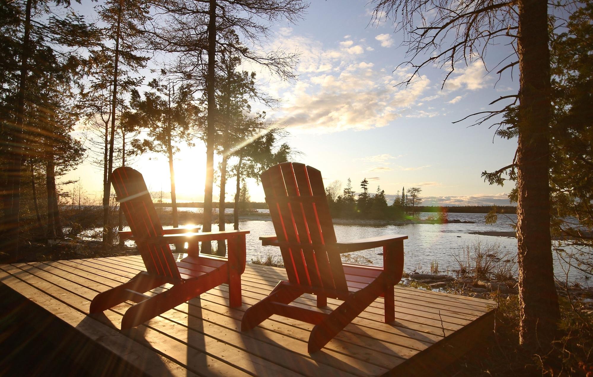 Comodidades del Alojamiento Stone Cove Waterfront Adults Only B&B