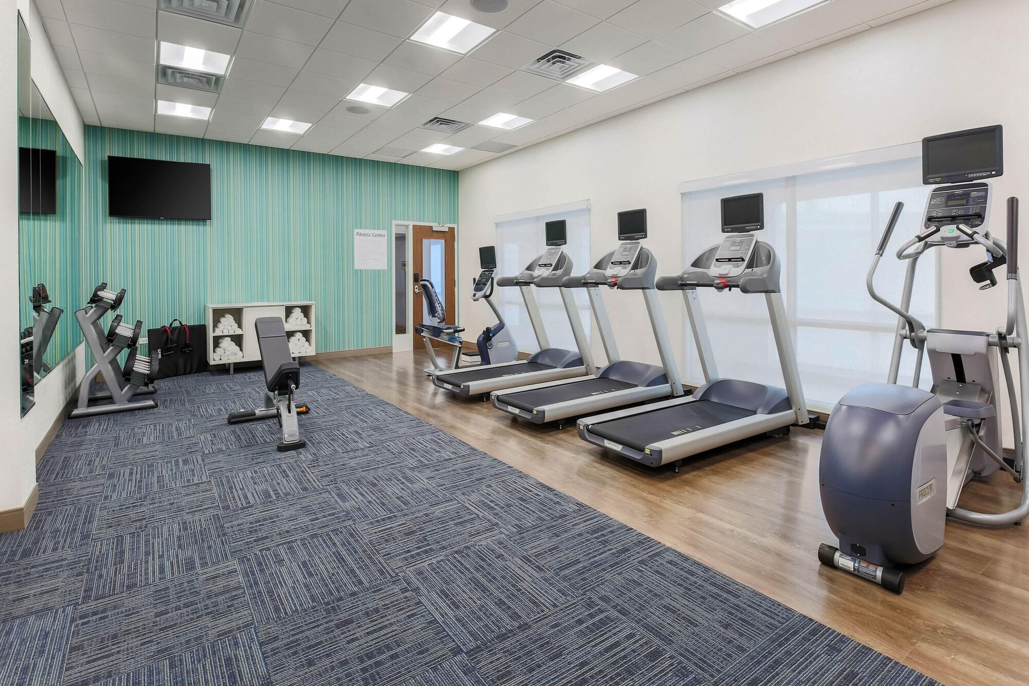 Gimnasio Holiday Inn Express & Suites Chicago O'Hare Airport by IHG