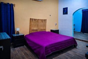 Alquiler Vacacional - Nice 3-bedroom house and 3 bathrooms with AC, Wify, Garage, in charming Ticul.