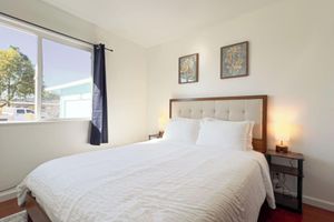 Alquiler Vacacional - Family Fun with Game Room & King Bed near Monterey Aquarium, Laguna Seca