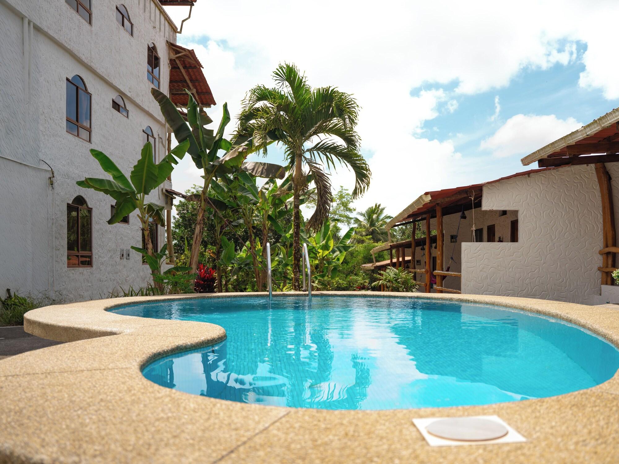 Varios Twin Hotel Galapagos