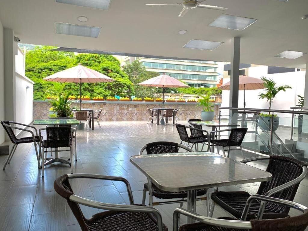 Vista Exterior Basic Hotel Chipichape By Hoteles MS