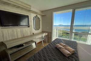 Alquiler Vacacional - N1701 LUXO Vista Mar em Home Club Beto Carrero