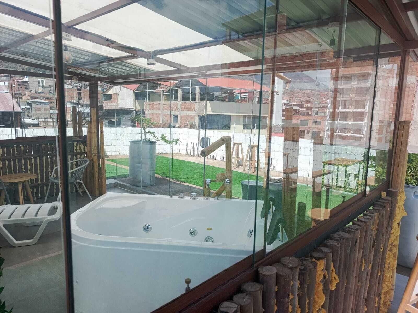 Comodidades del Alojamiento Hotel con garage en Cusco