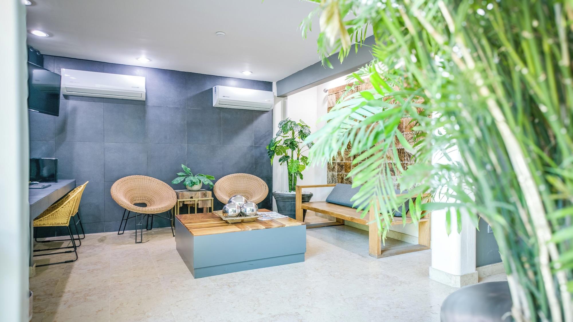 Vista Lobby Home Suites Rotarismo