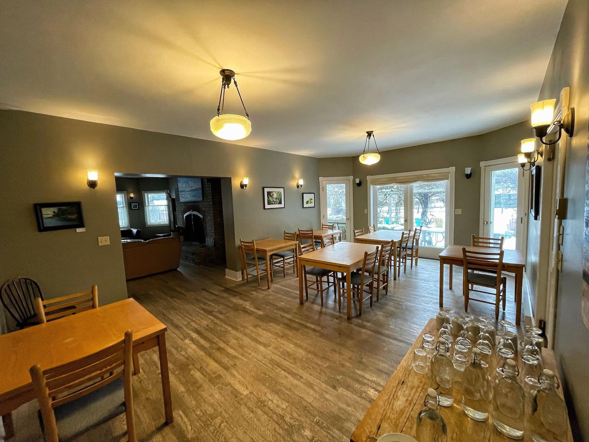 Restaurant The Edenwild Boutique Inn