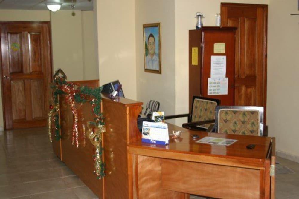 Vista Lobby Hotel Don Jesus