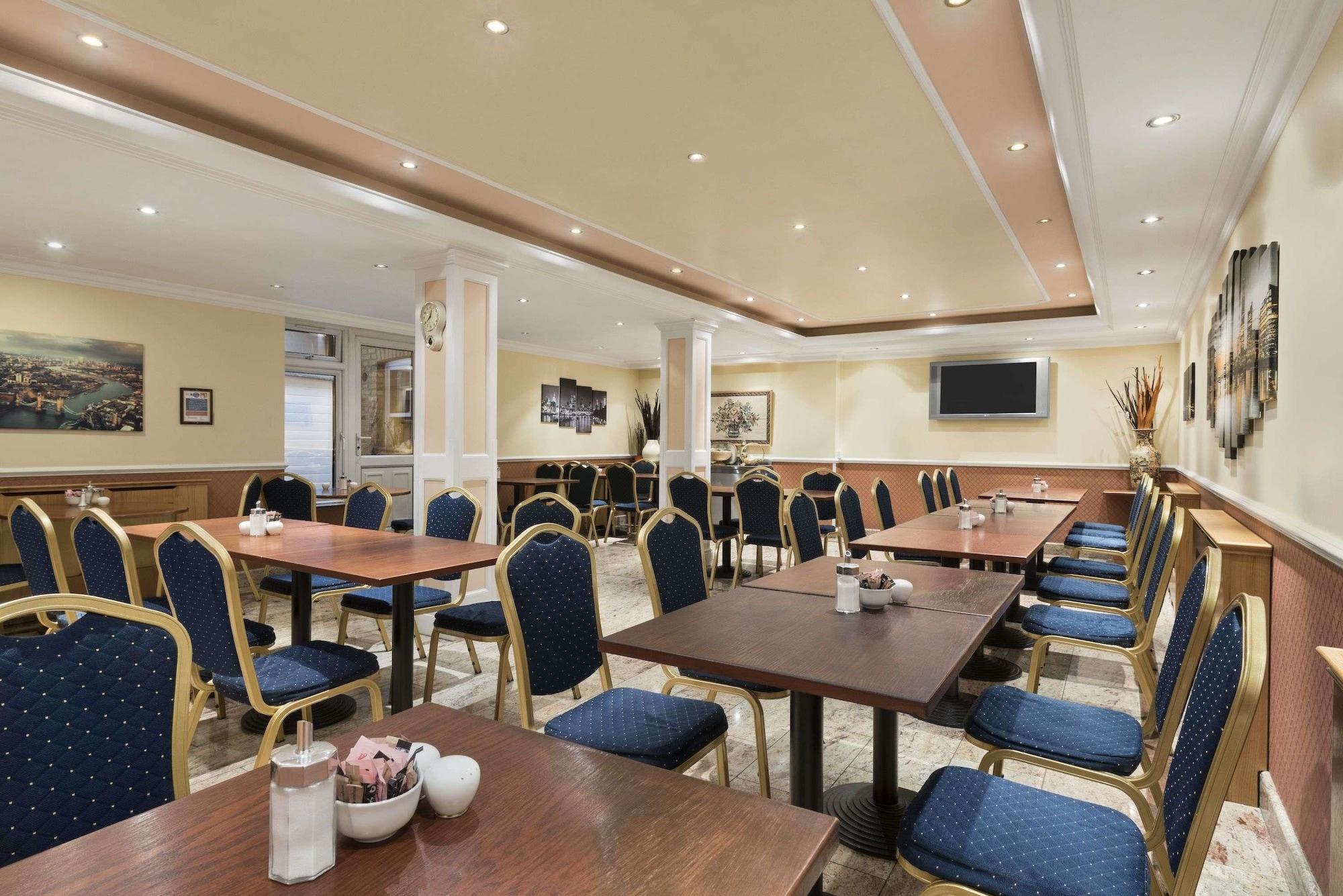 Restaurant Days Inn by Wyndham London Hyde Park
