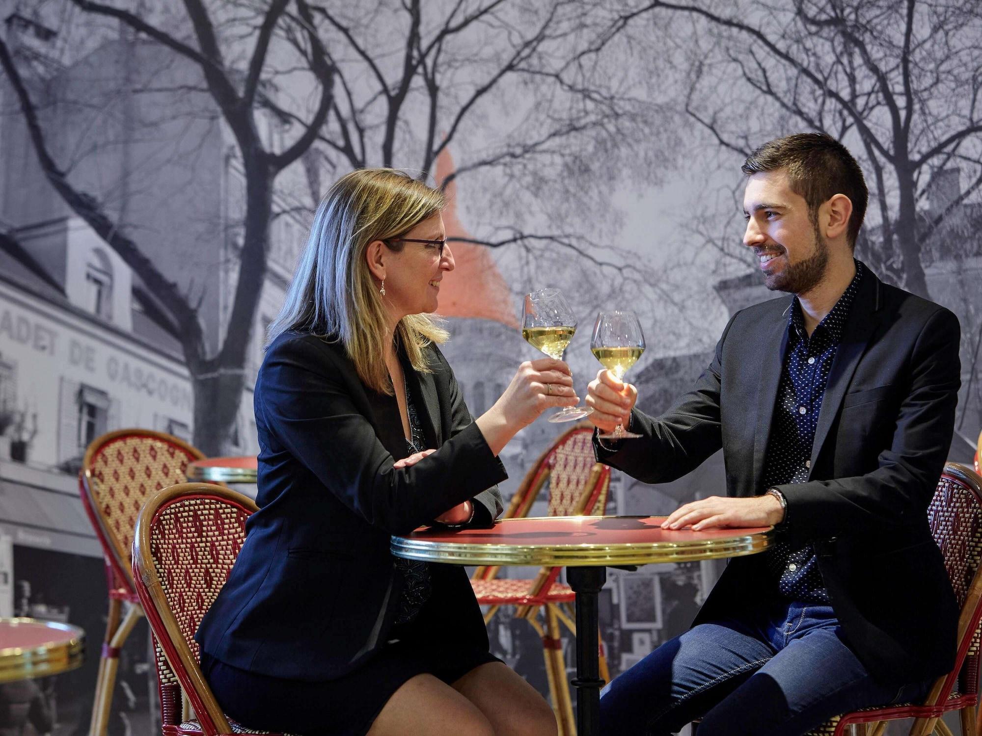 Bar/Salón Mercure Paris Roissy Charles de Gaulle