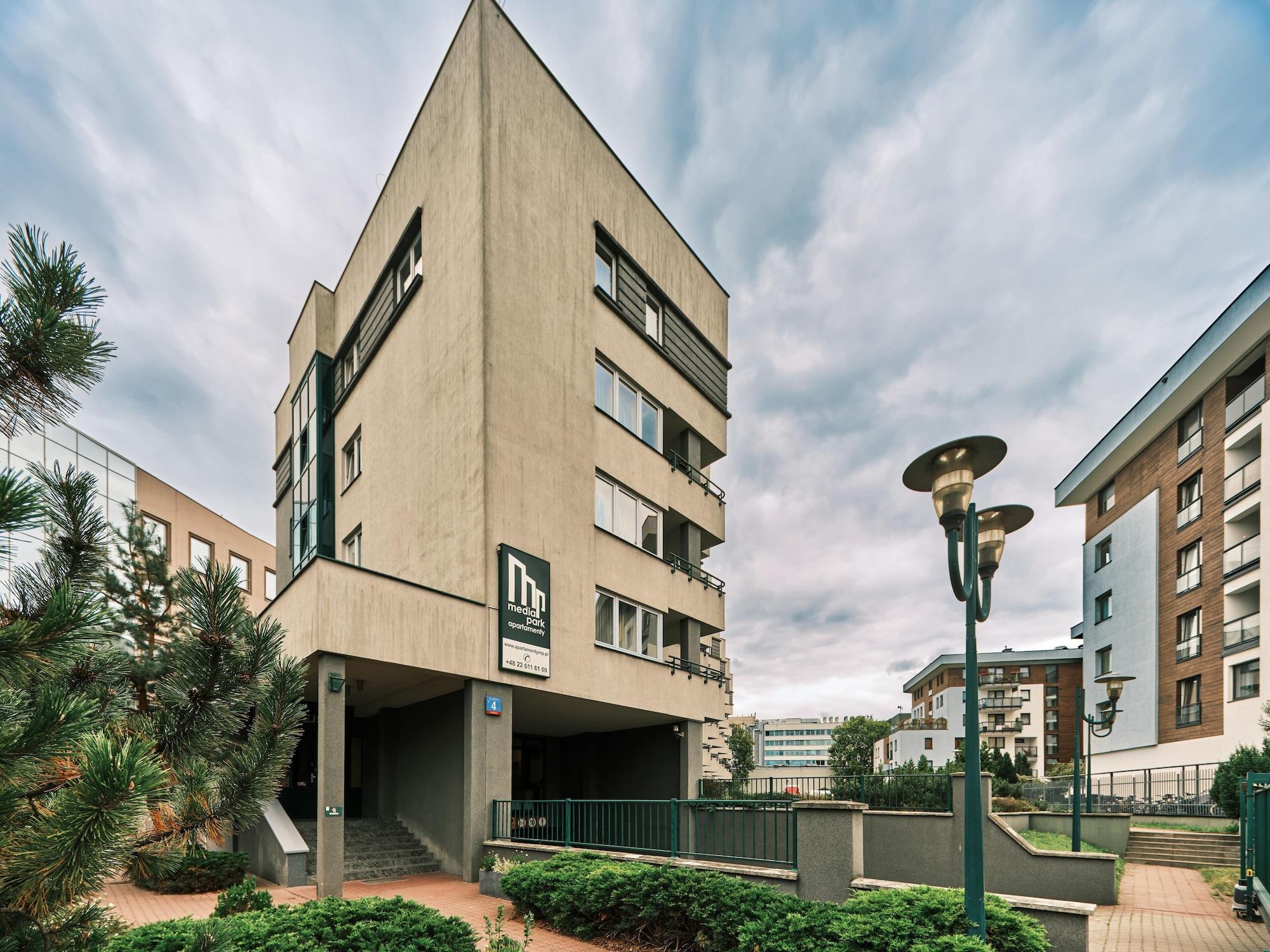 Vista Exterior Media Park