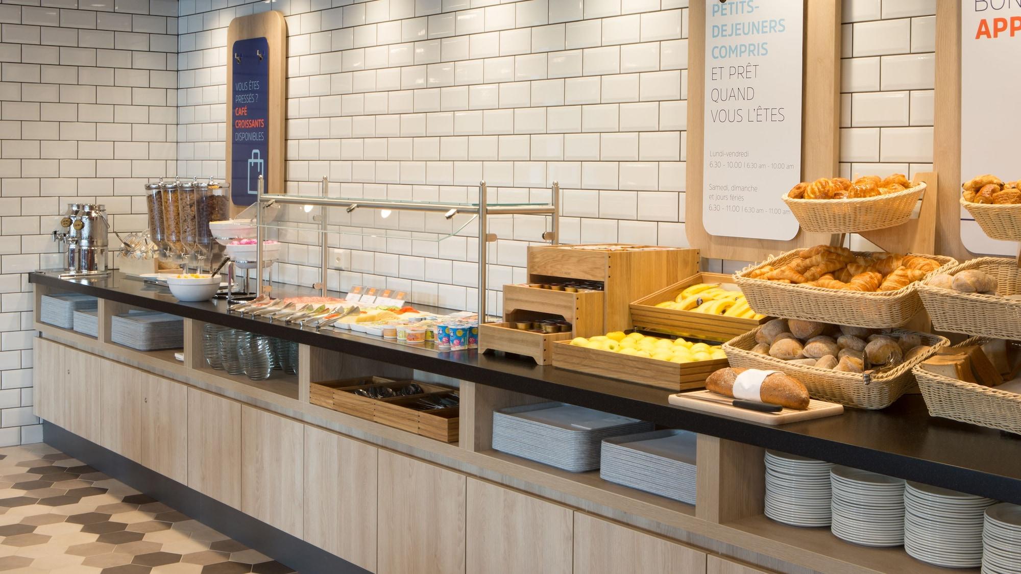 Restaurant Holiday Inn Express Geneva Airport by IHG