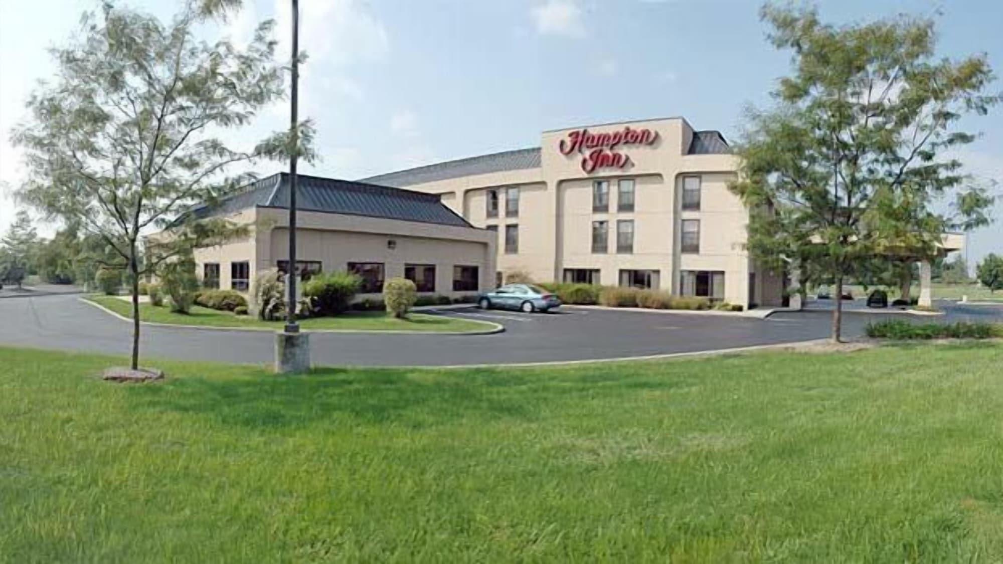 Vista Exterior Hampton Inn Seymour