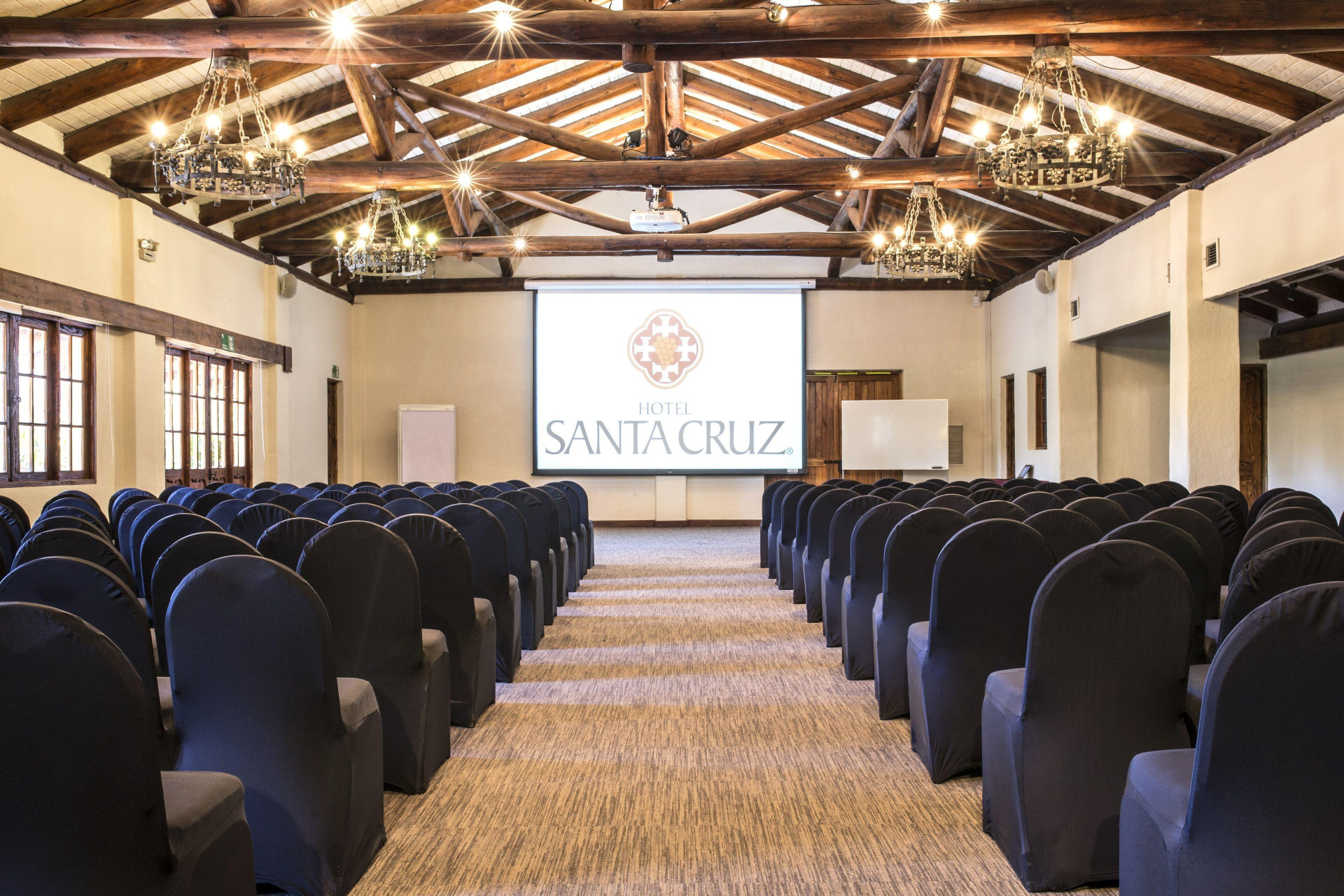 Gimnasio Santa Cruz Plaza