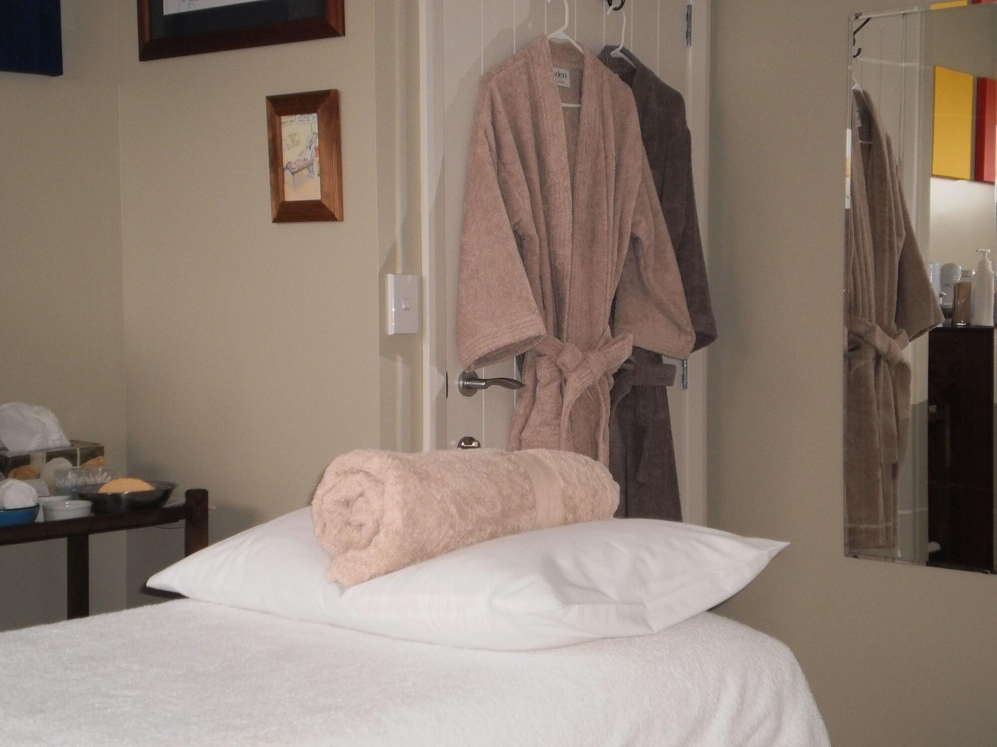 Spa Ribbonwood Country House