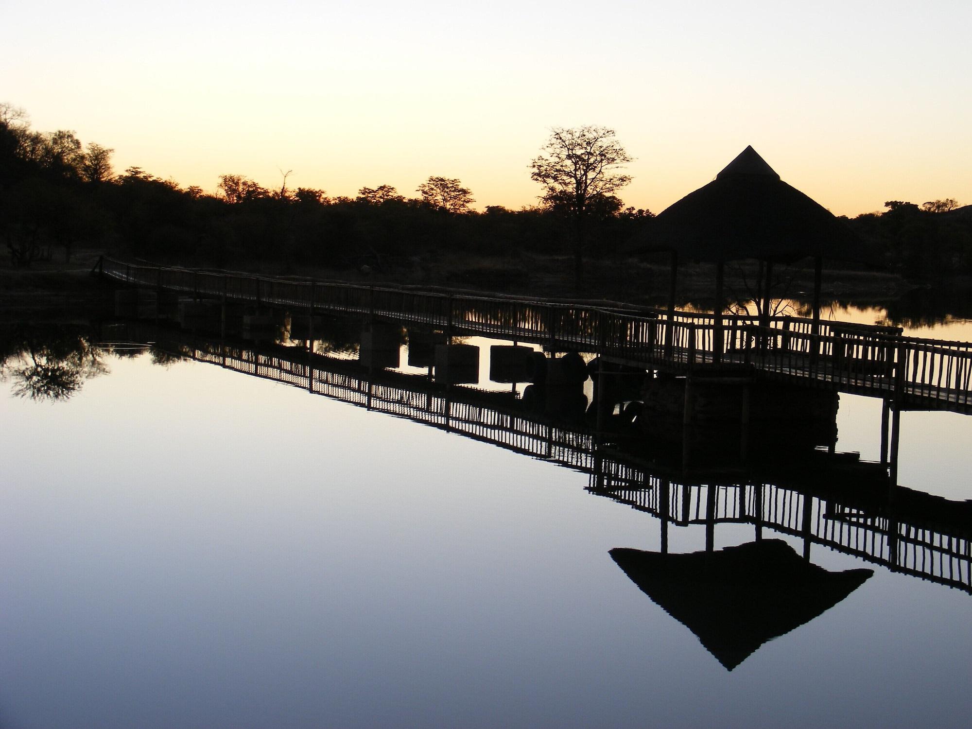 Varios Tantebane Game Ranch