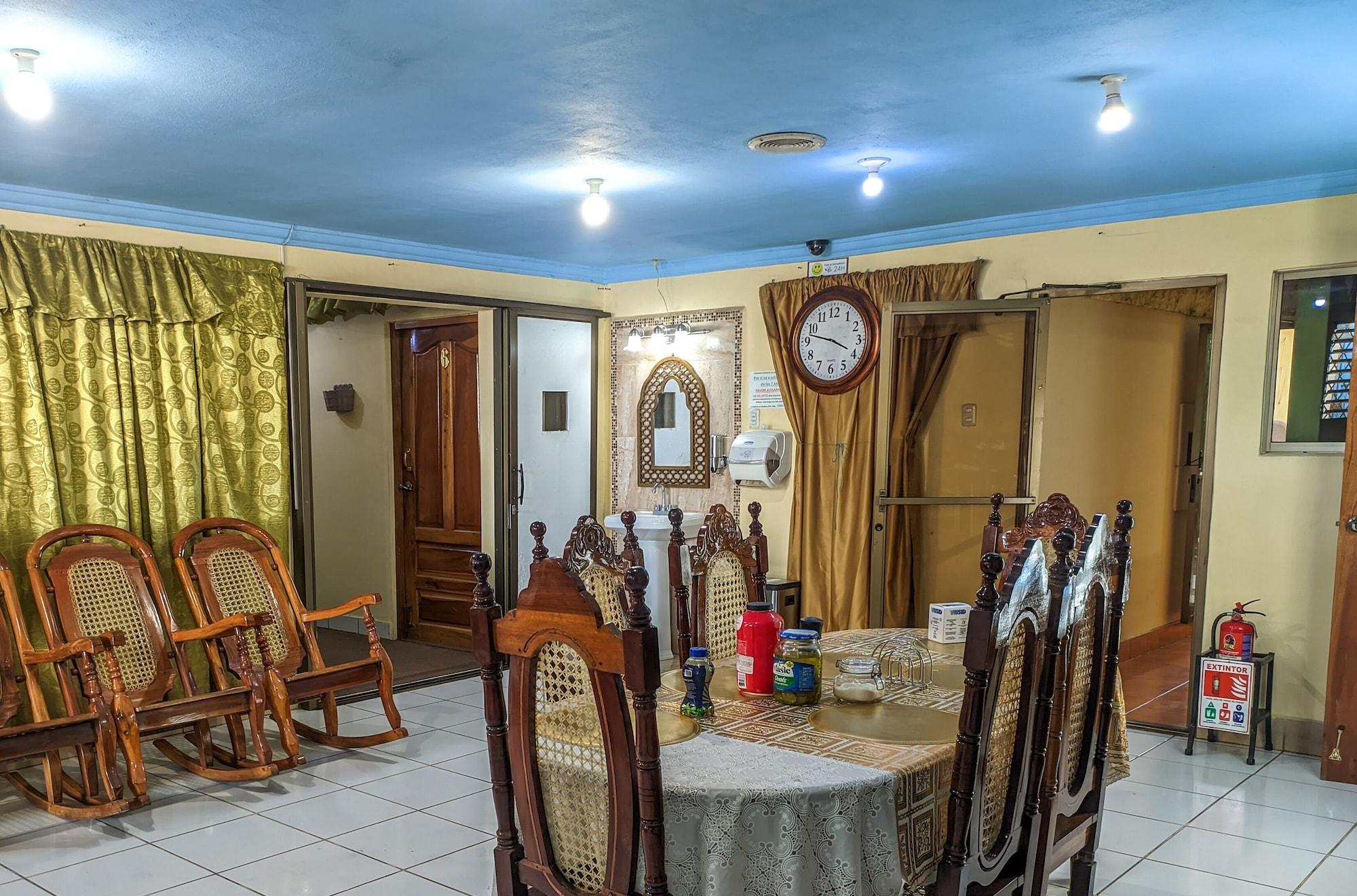 Comodidades del Alojamiento Hotel Fuente de Paz Managua es Posada de Paz