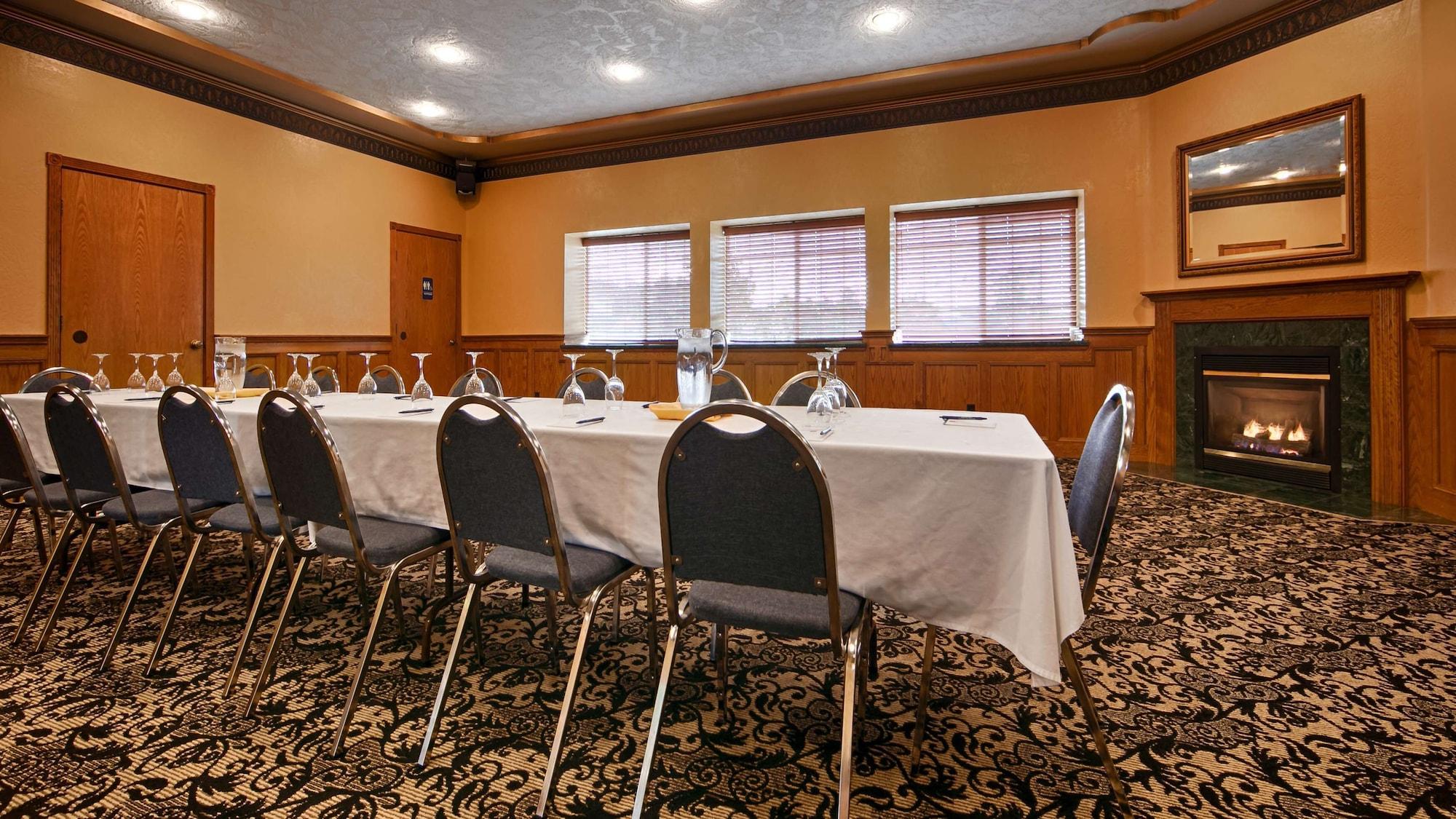 Sala de Reuniones Best Western Plus Bayshore Inn