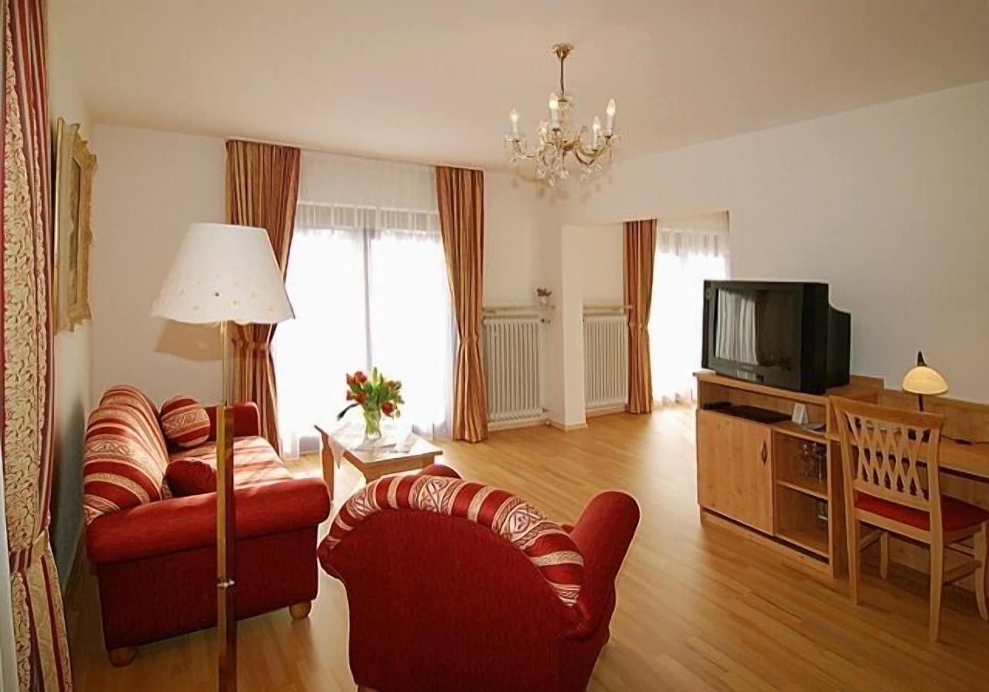 Comodidades del Alojamiento Hotel Garni Am Kureck