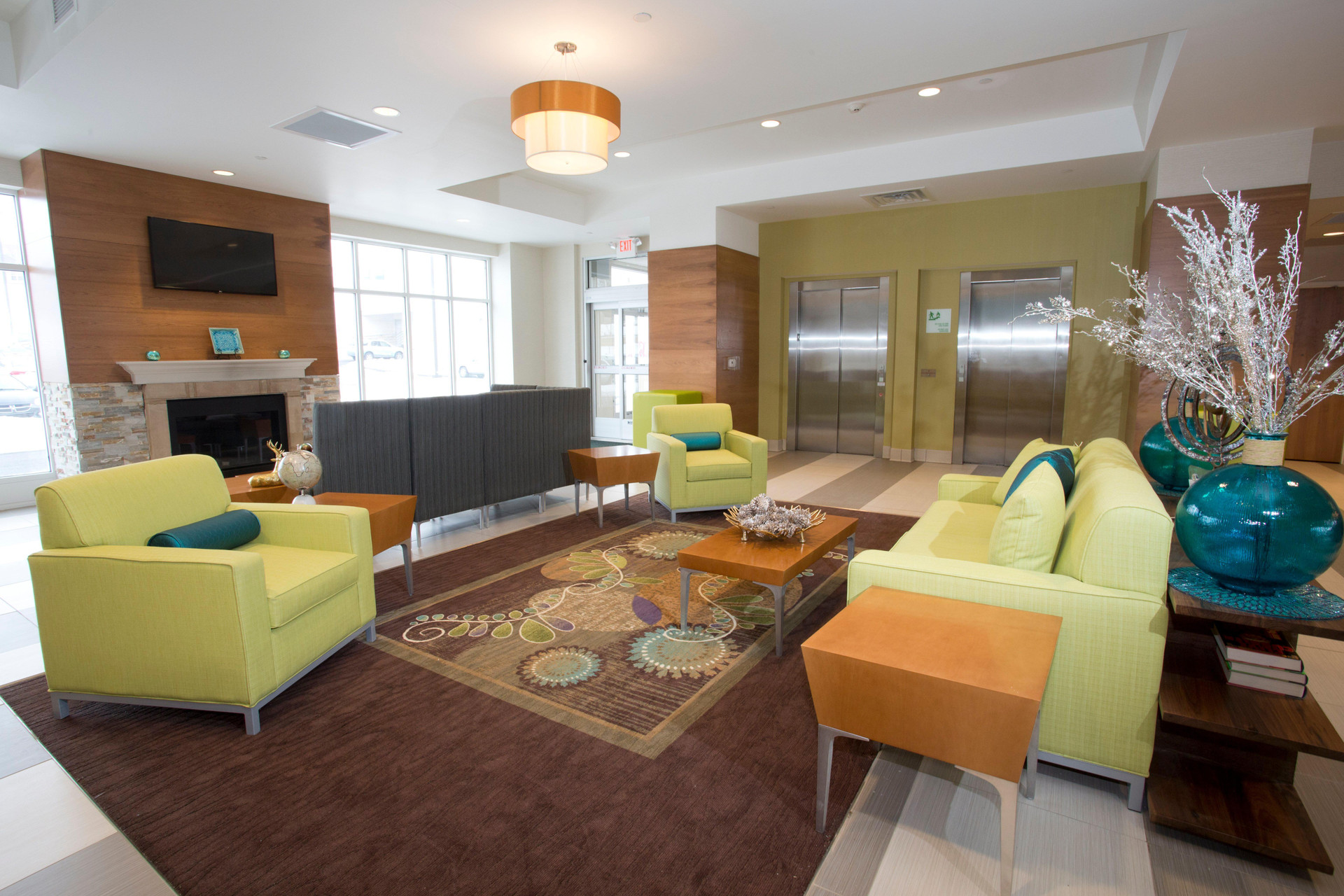 Vista Lobby Holiday Inn Morgantown - University Area by IHG