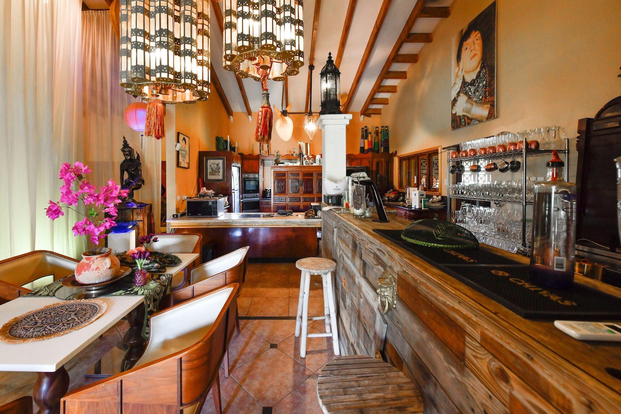 Bar/Salón House of Mosaic Boutique Hotel Aruba