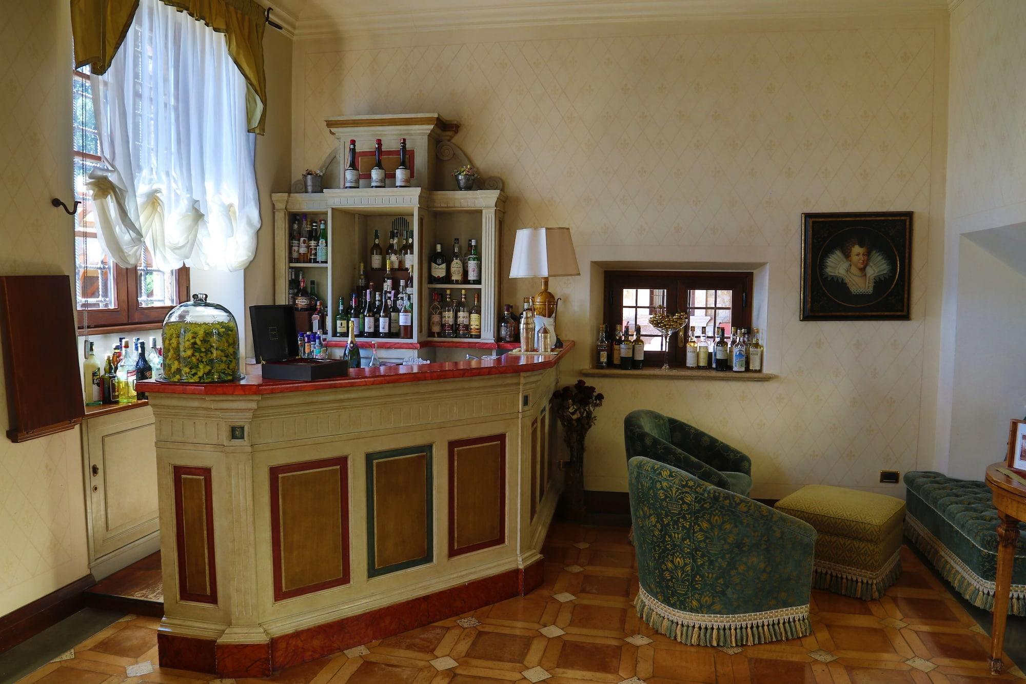 Bar/Salón La Collegiata
