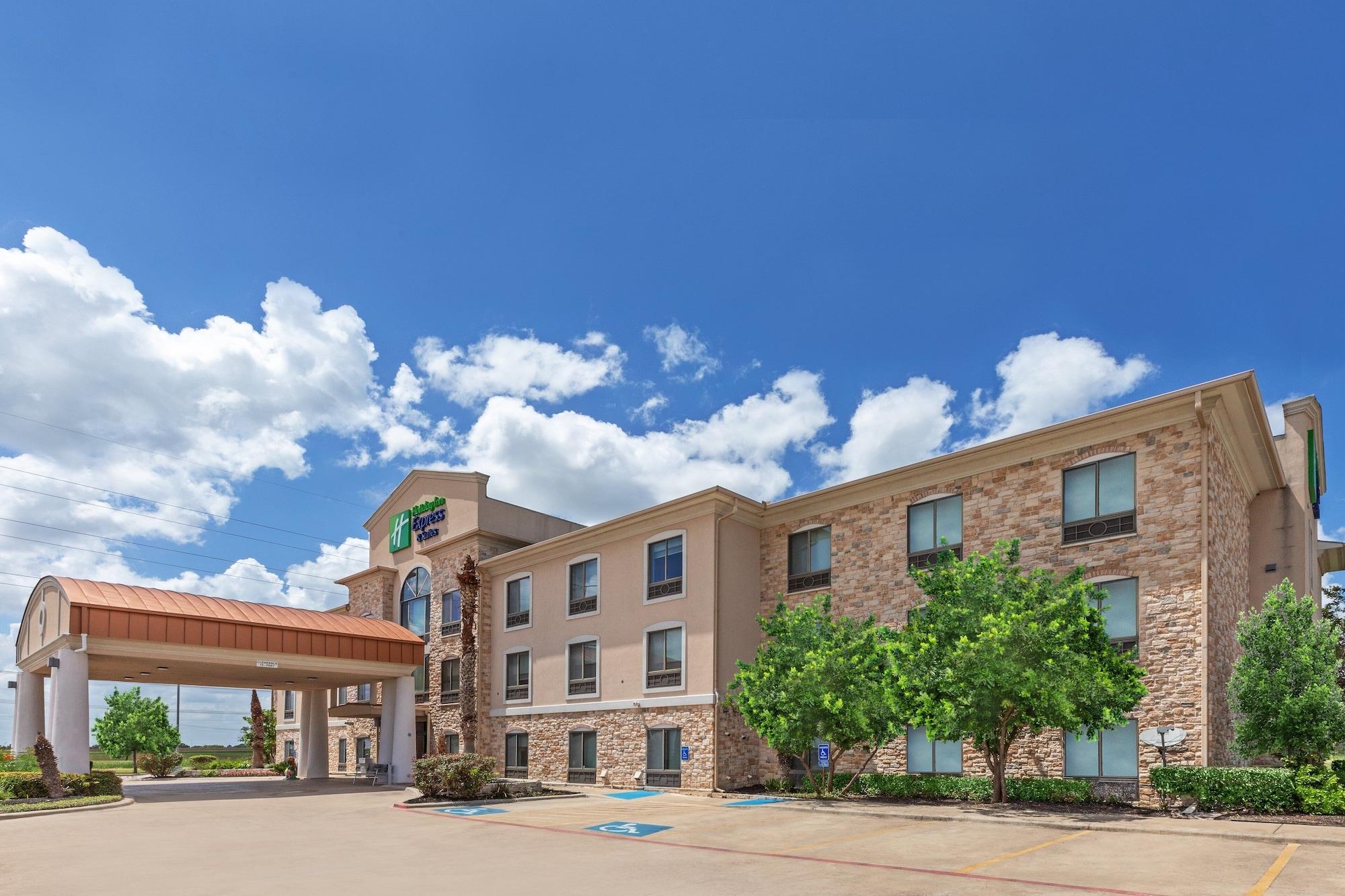 Vista Exterior Holiday Inn Express & Suites Austin NE - Hutto by IHG