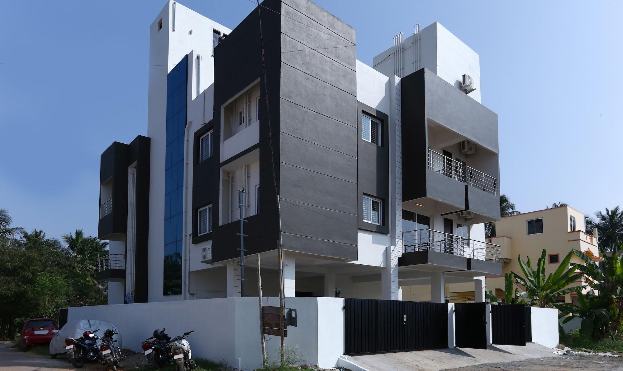 Vista Exterior Treebo Hi Line Apartments Kalapatti