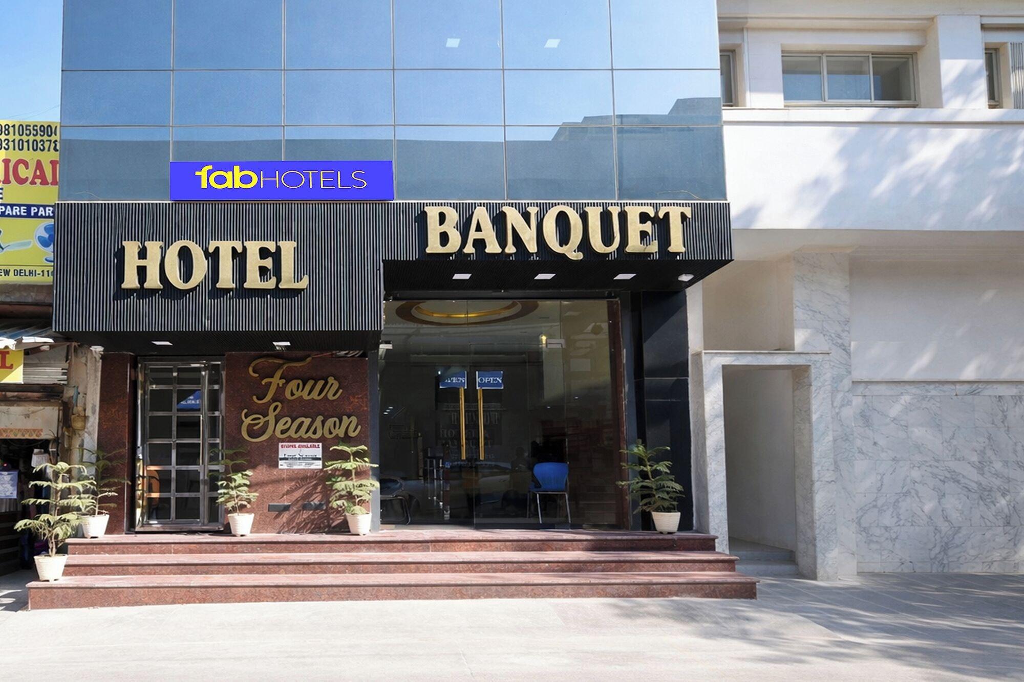 Vista Exterior Fabhotel Four Season