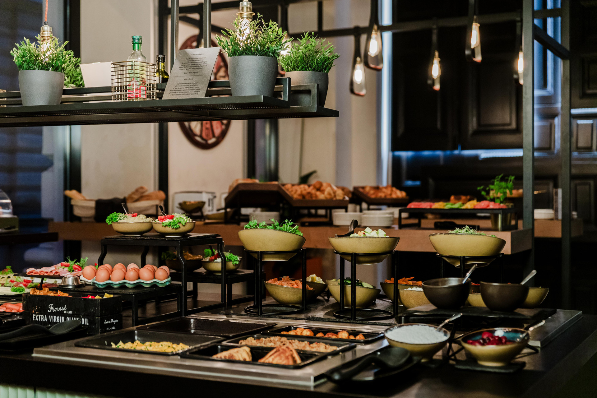 Restaurant Hotel Moments Budapest