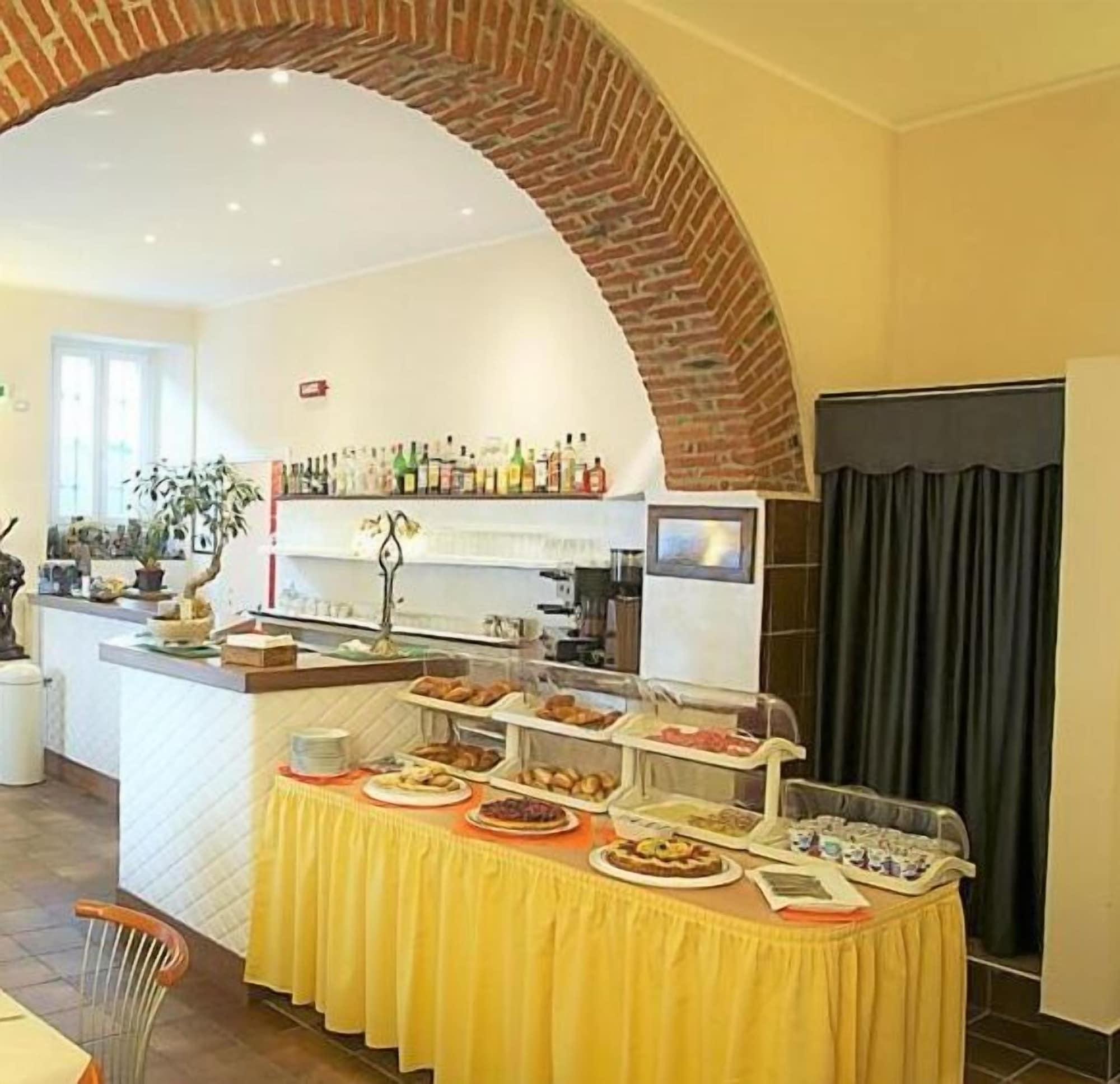 Varios Albergo Al Corso