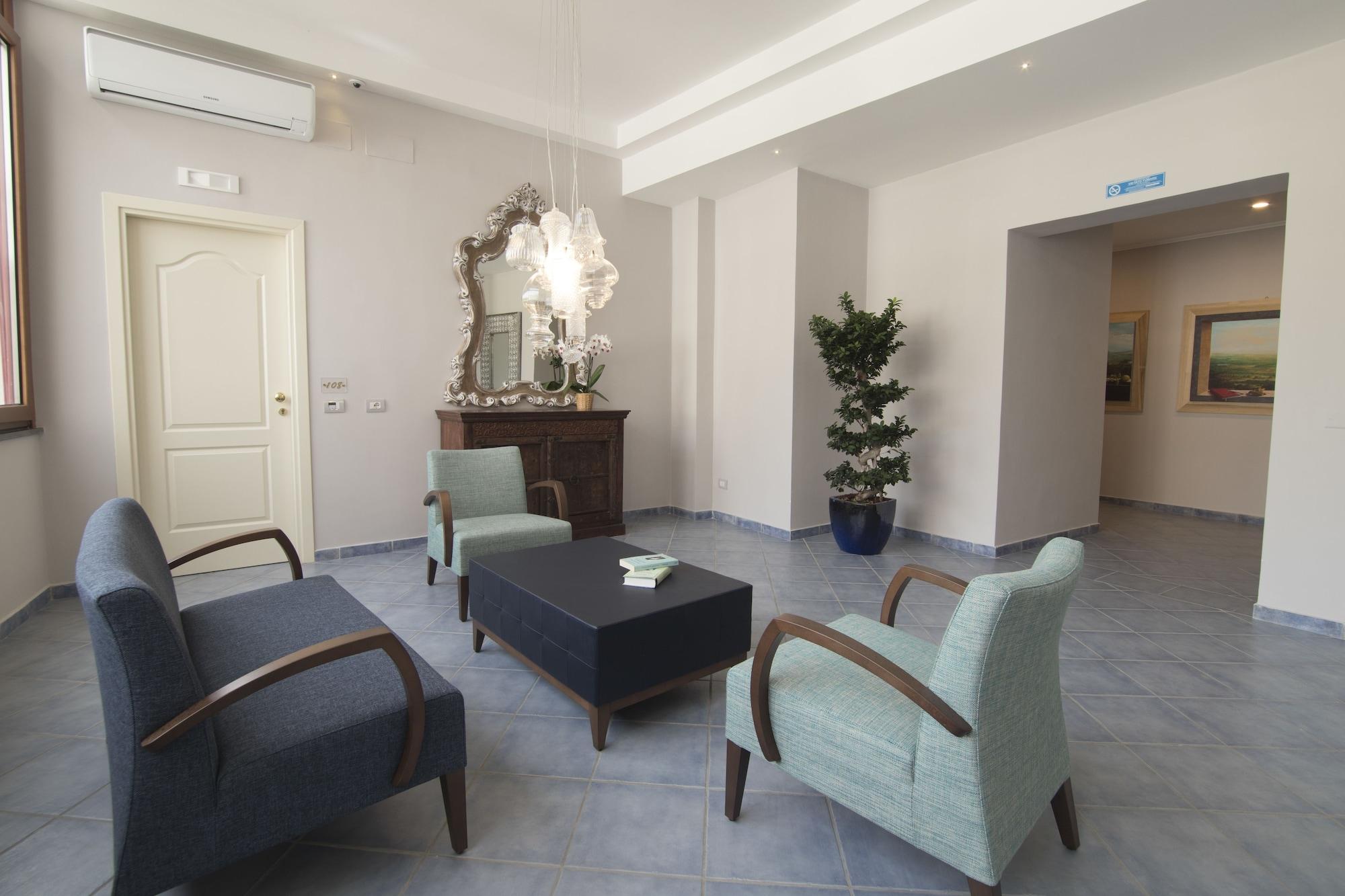 Vista Lobby Hotel Soleluna