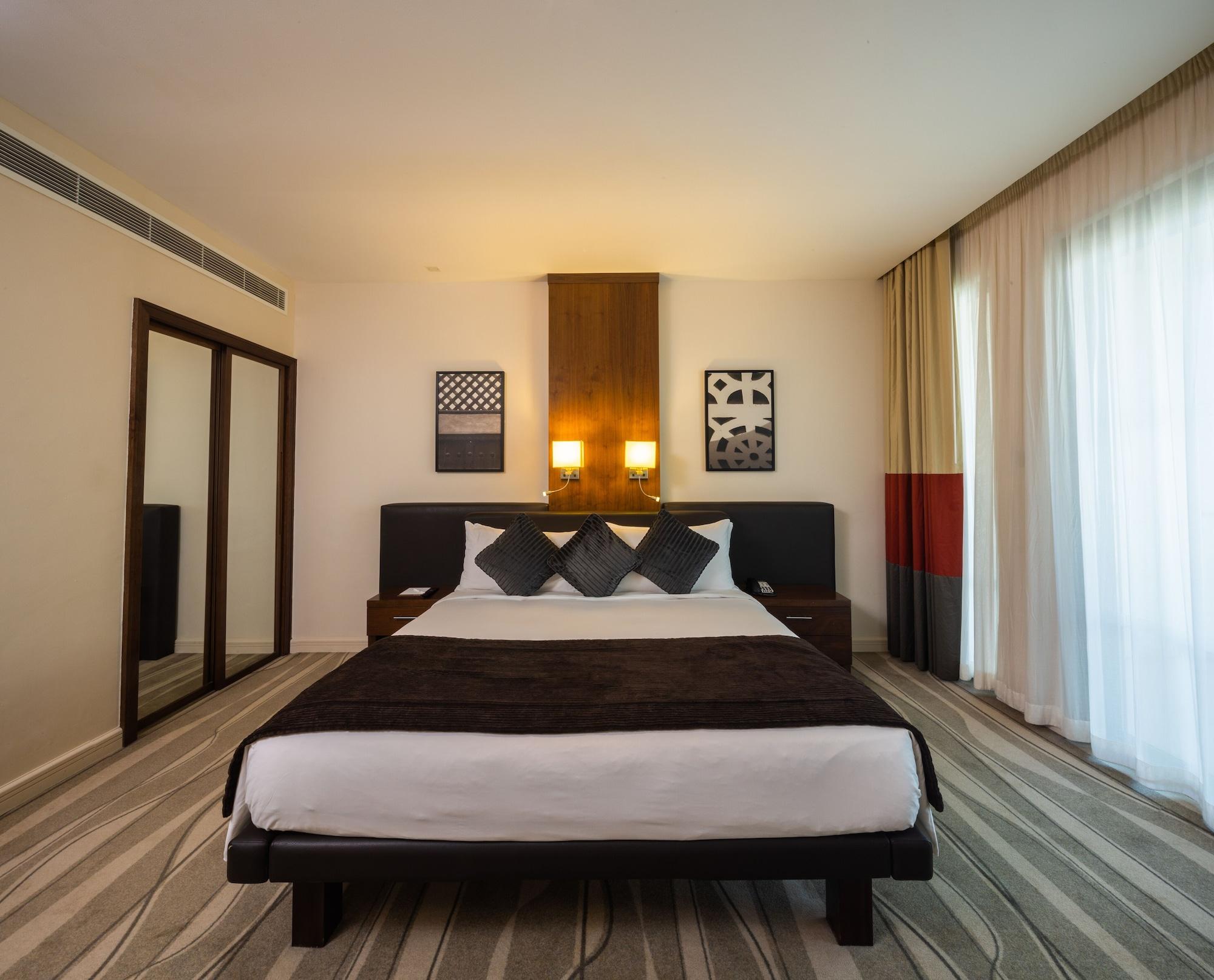 Habitación Crowne Plaza Abu Dhabi Yas Island by IHG