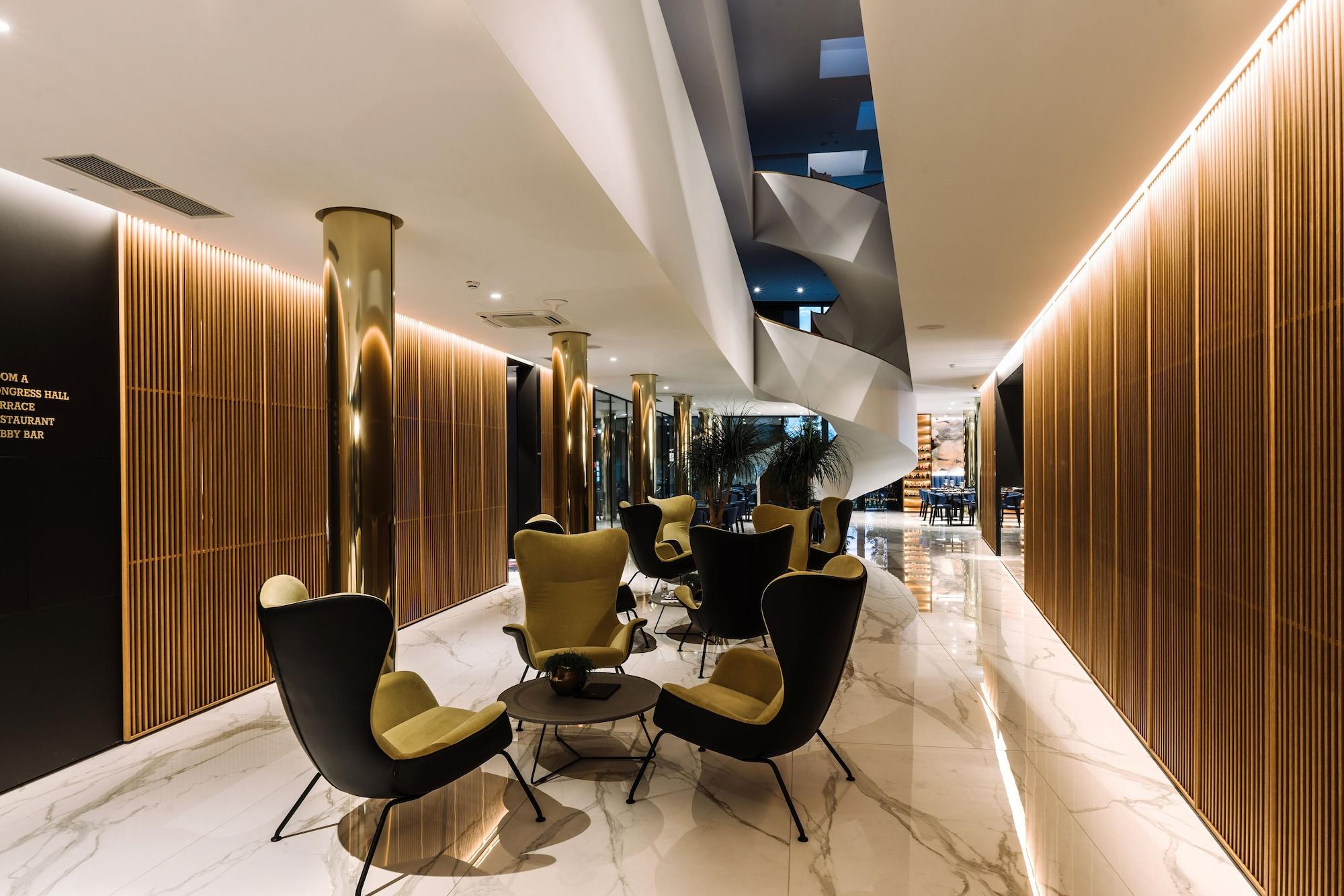 Vista Lobby Hotel A Plus