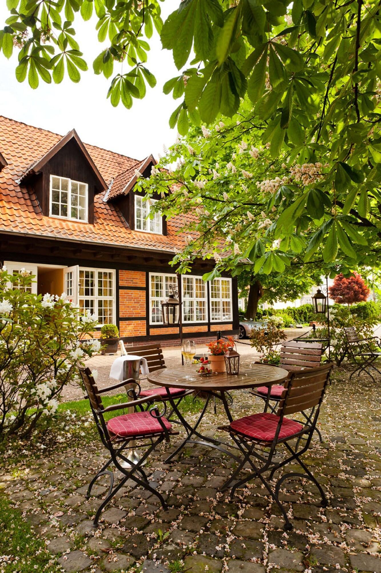 Varios Althoff Furstenhof Celle