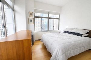 Alojamiento - Stunning 1-bedroom apartment in Financial District with Incredible Views!