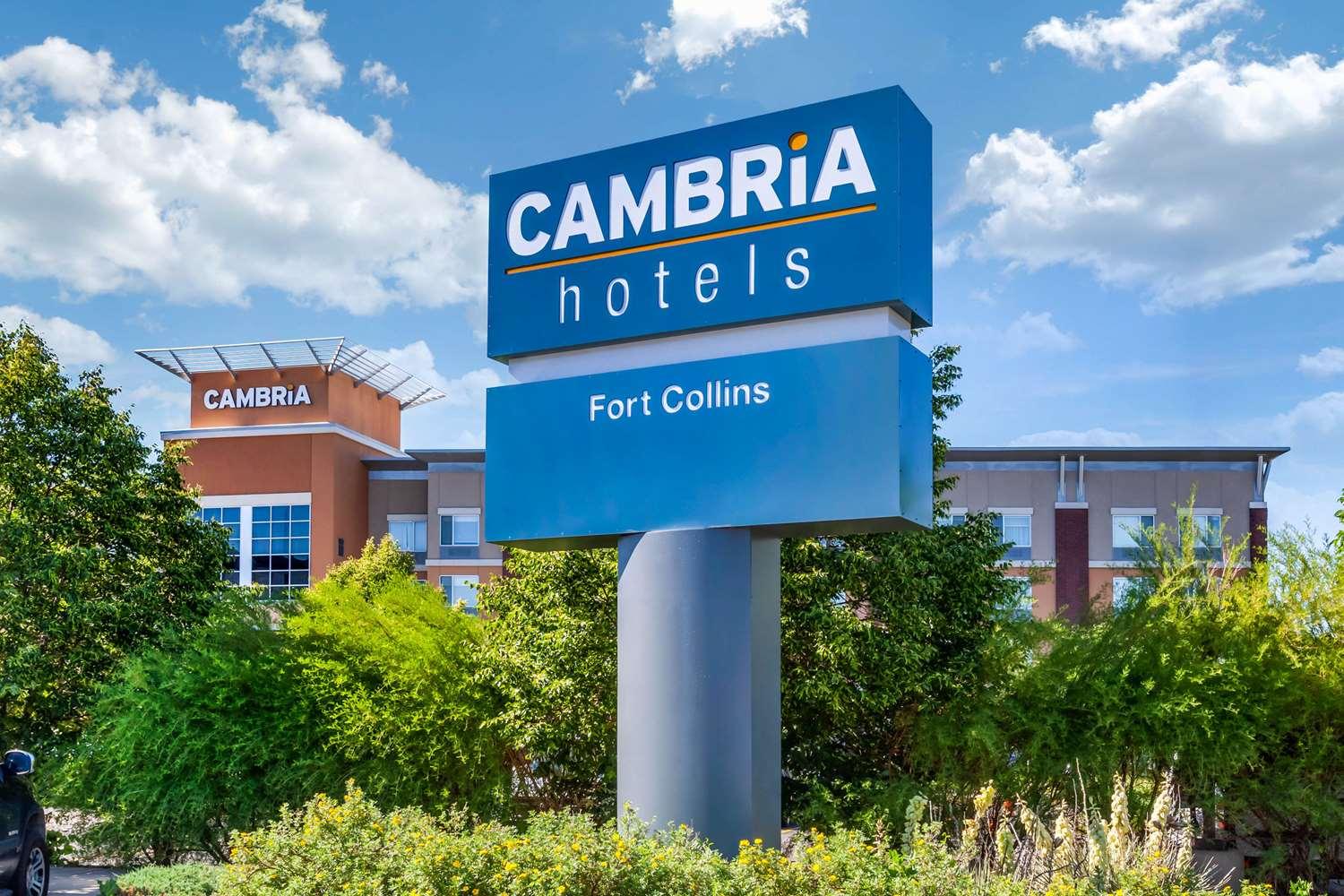 Vista Exterior Cambria Hotel Fort Collins