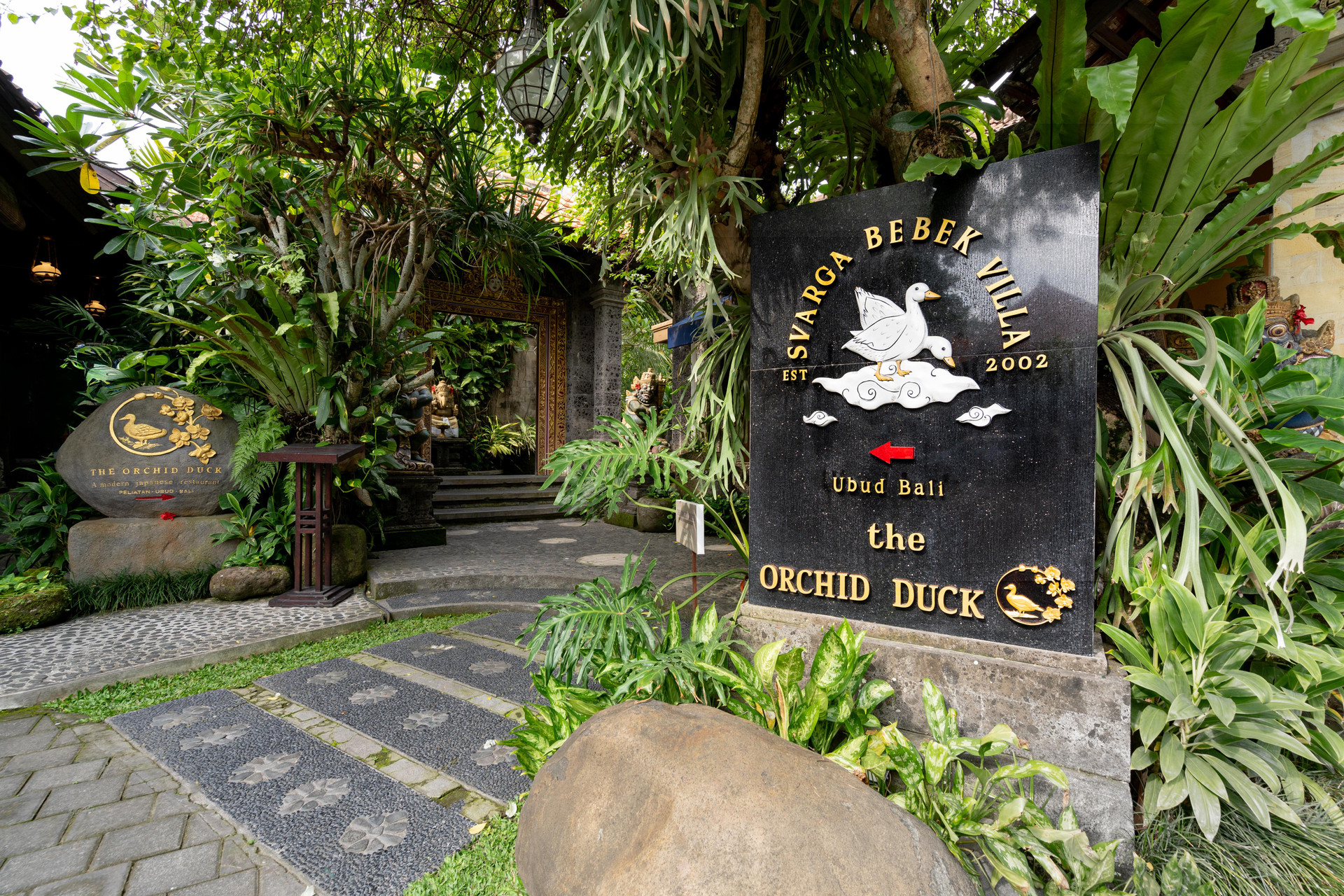 Vista Exterior Svarga Bebek Villas