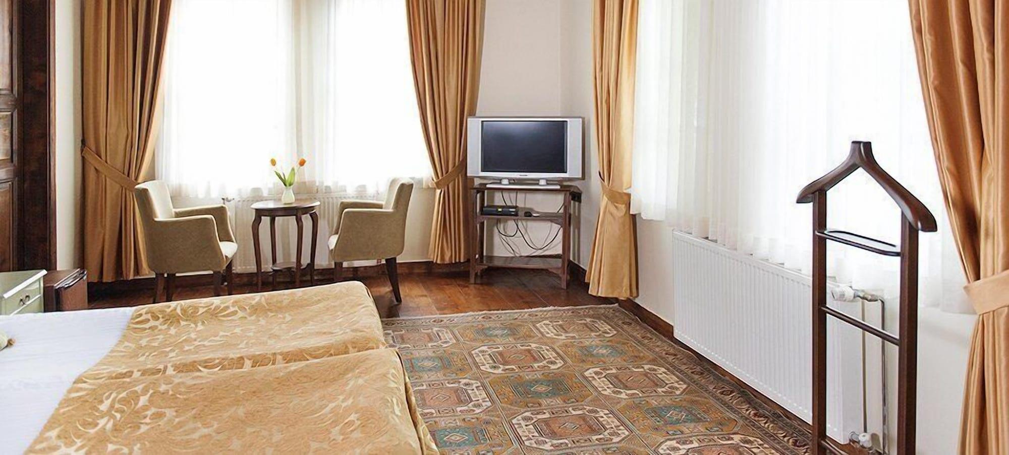 Set de Habitación Ugurlu Konaklari
