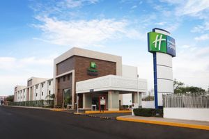 Alojamiento - Holiday Inn Express Piedras Negras by IHG