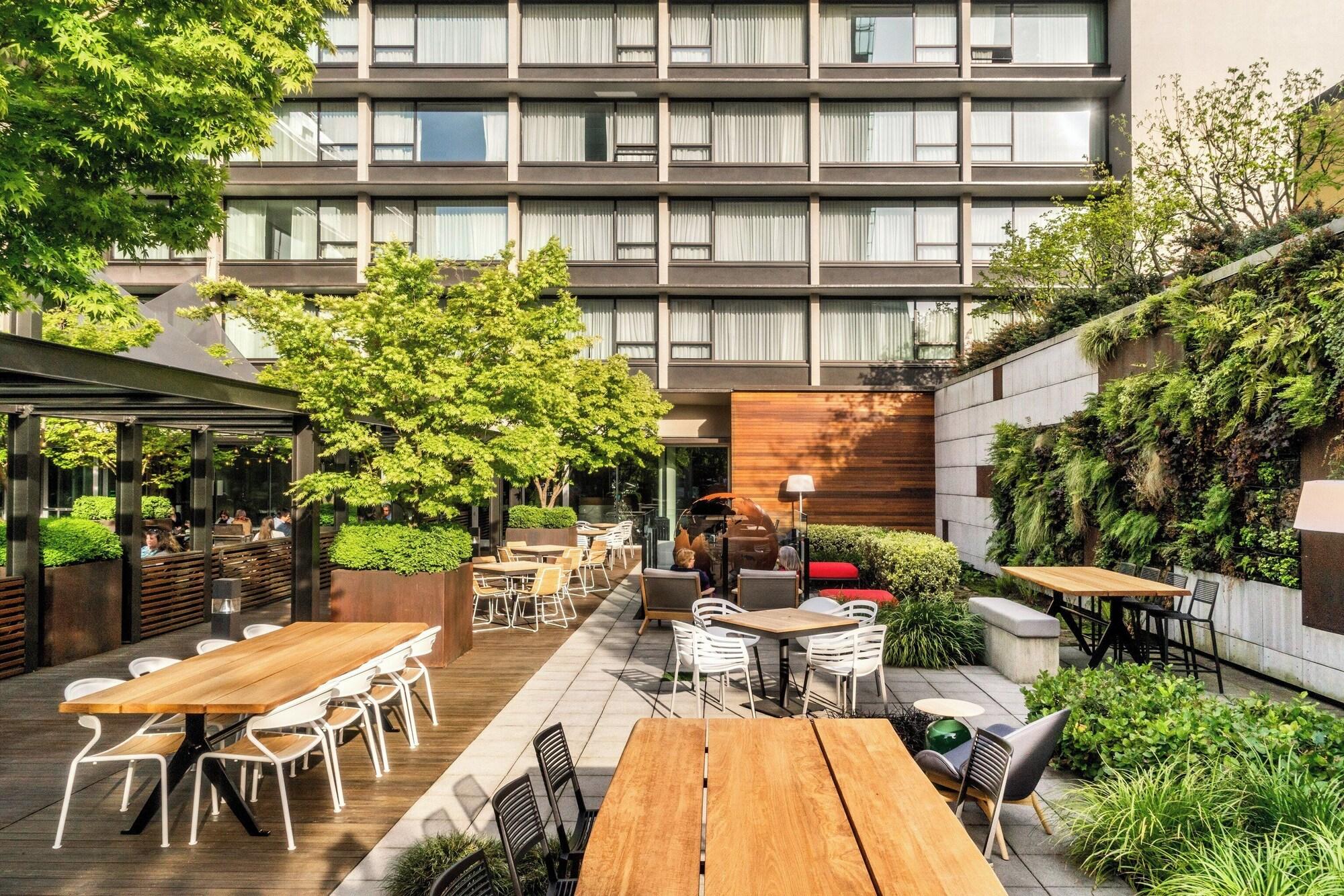 Vista Exterior The Hotel Zags Portland