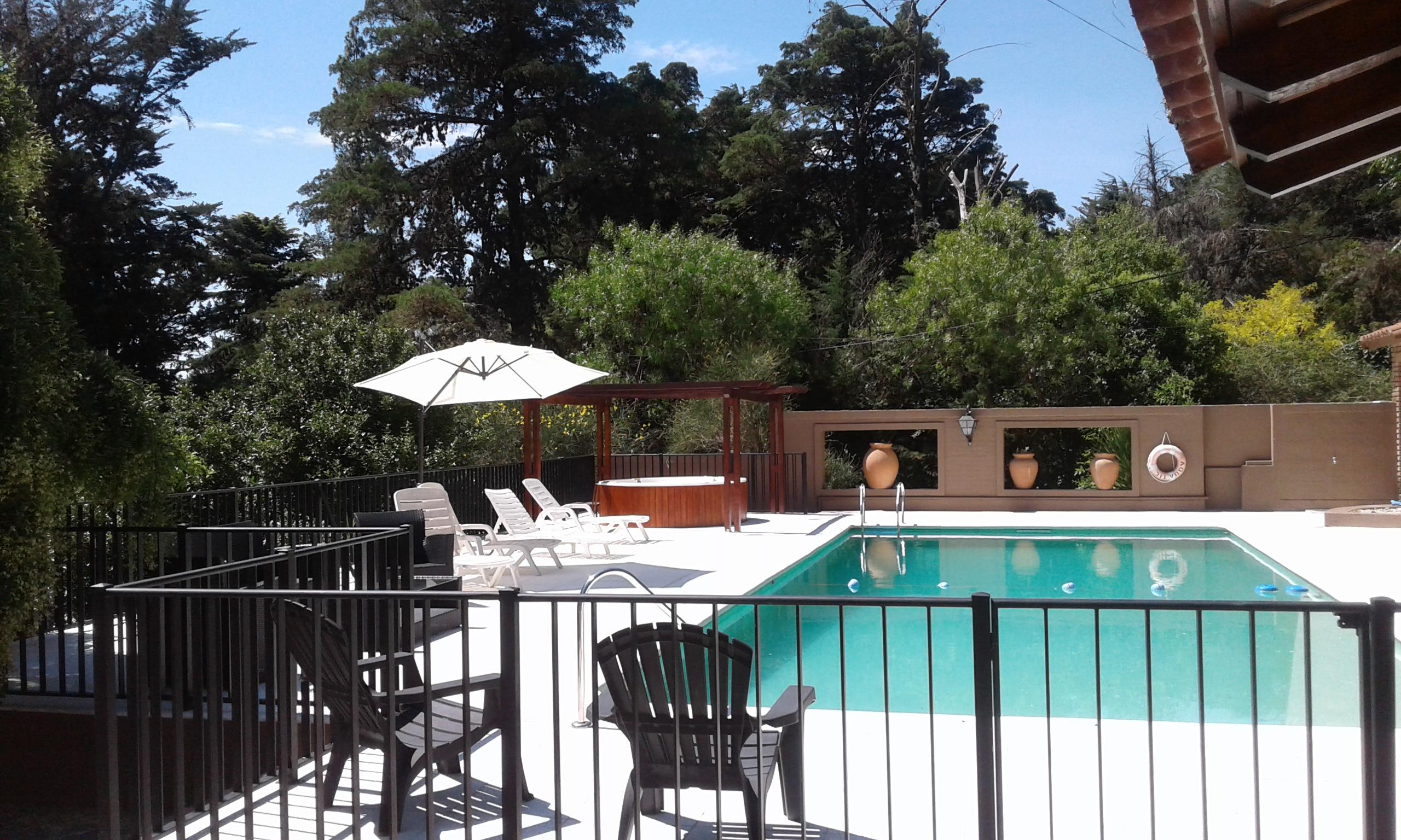 Vista Piscina Posada Summit Suites